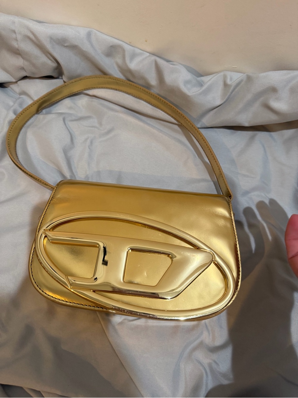 Diesel Metallic Gold Shoulder Bag - Picture 6 of 6